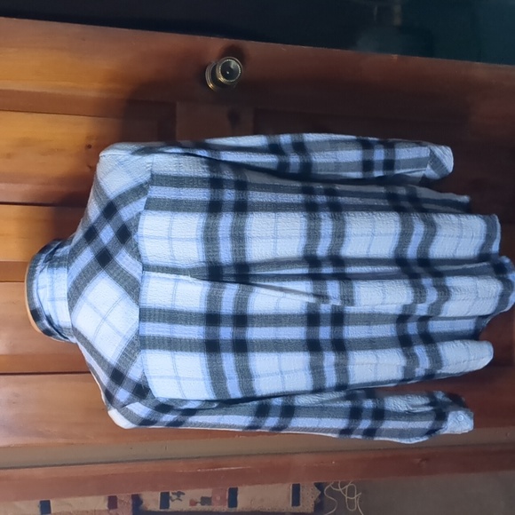 DEX* white black purple plaid crepe like long sleeve button front blouse tunic - Picture 5 of 13